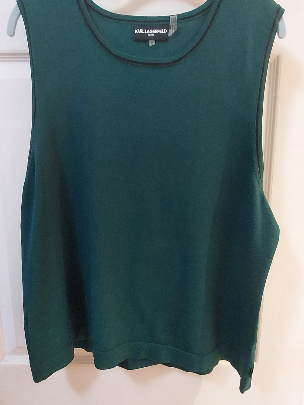 Karl Lagerfeld Women’s Sleeveless Crewneck Top in Deep Teal